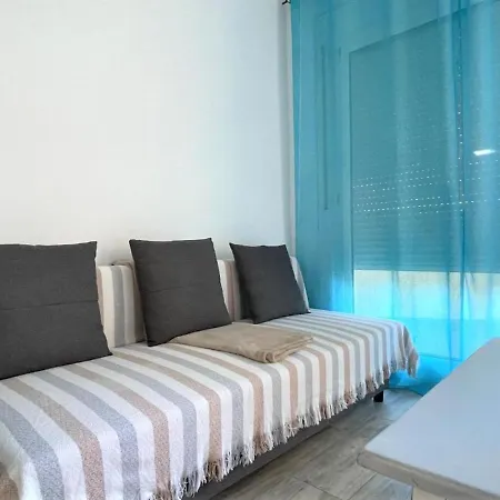 Apartment Belvilla By Oyo In Benalma¡dena Benalmadena