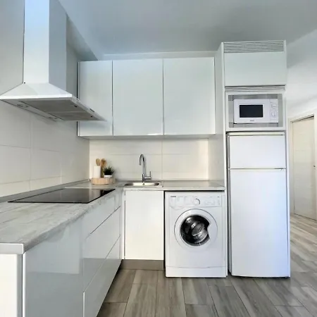 Belvilla By Oyo In Benalma¡dena Apartment